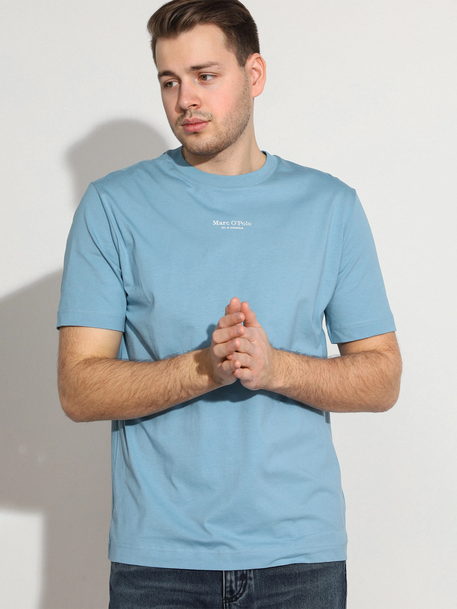 Футболка голубого цвета из хлопка